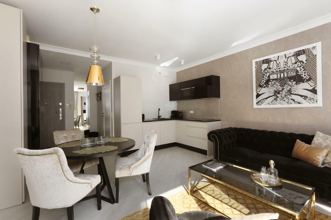 My Regina Apartment กดัญสก์ ภายนอก รูปภาพ